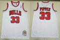 Men’s Chicago Bulls #33 Scottie Pippen White Mitchell & Ness 1997-98 Hardwood Classic Jersey